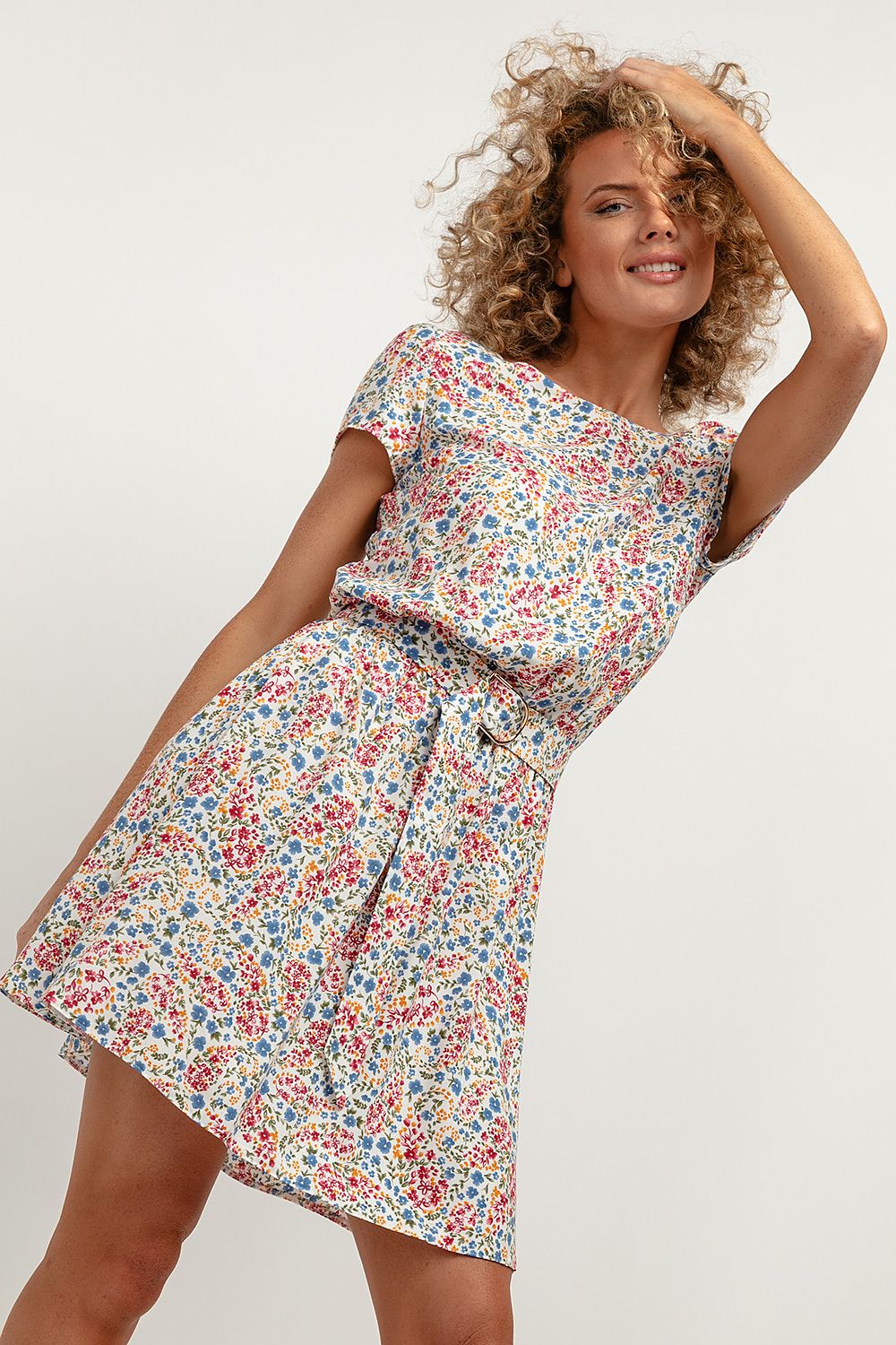  Hétköznapi ruha model 183159 Tessita 