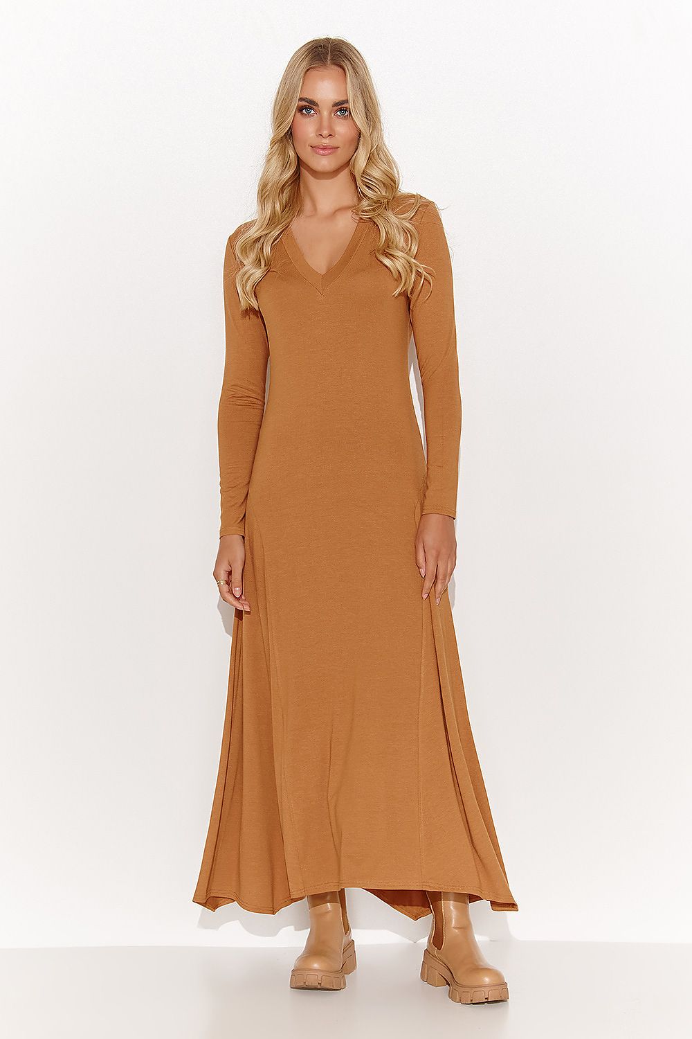  Hétköznapi ruha model 184389 Makadamia 