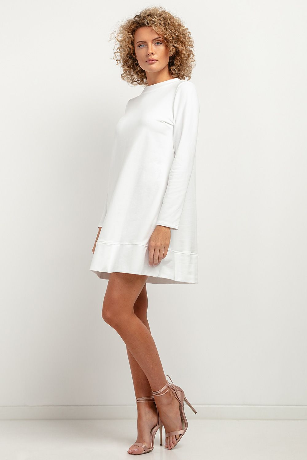  Hétköznapi ruha model 184407 Tessita 