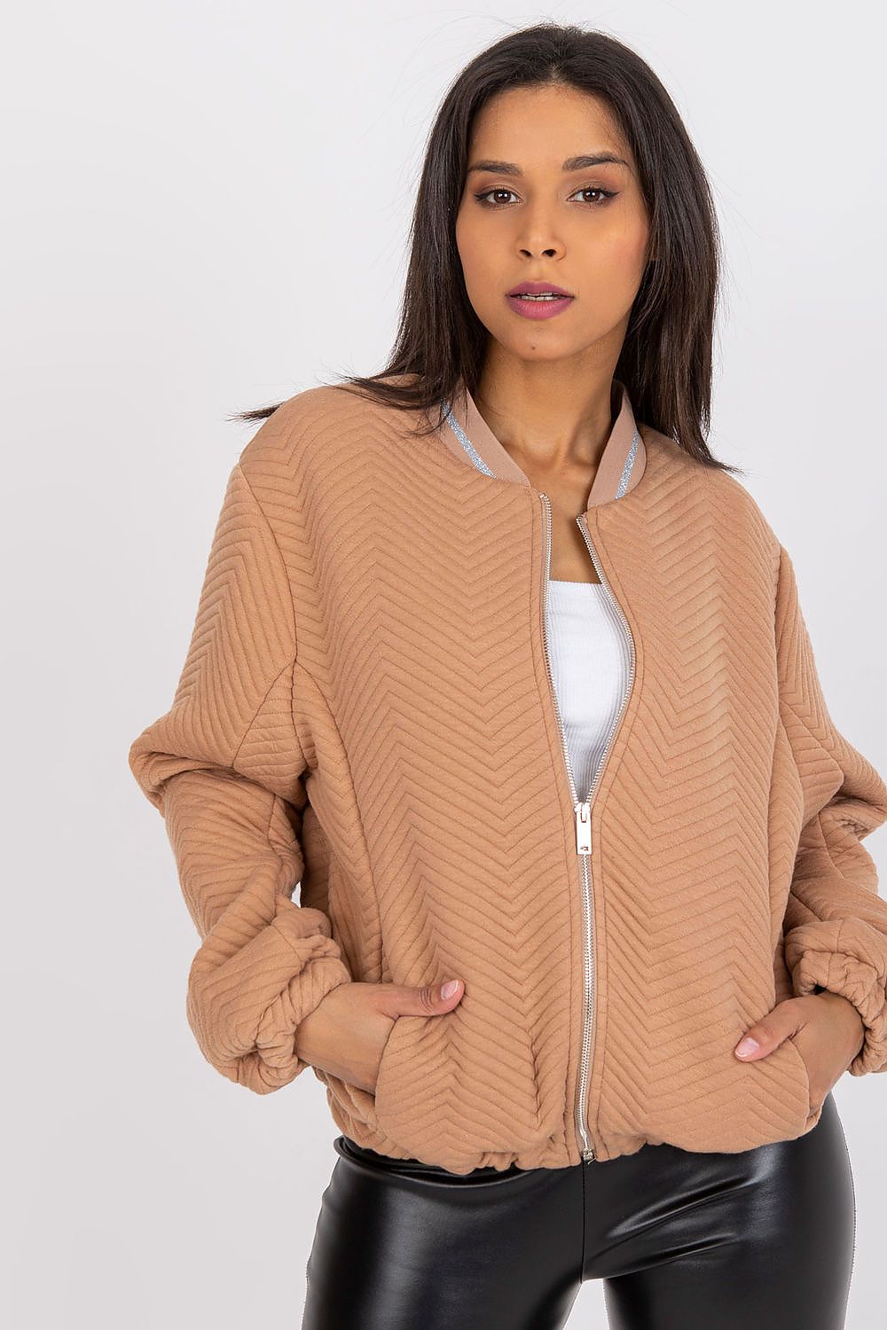  Dzseki model 184555 Rue Paris 