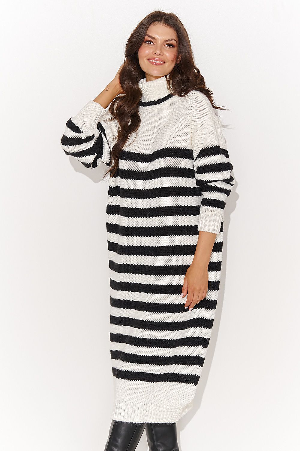  Hétköznapi ruha model 185204 Numinou 