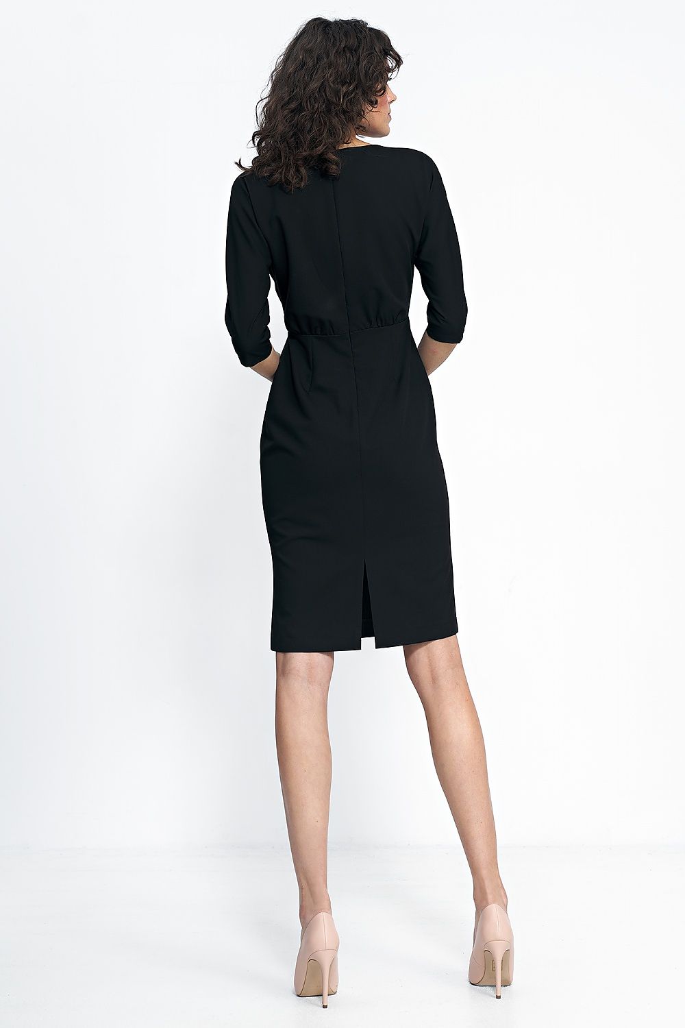  Estélyi ruha model 186119 Nife 